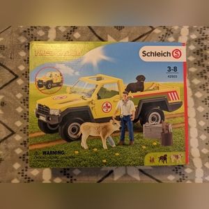 Schleich Farm World Veterinarian Visit at the Farm Set